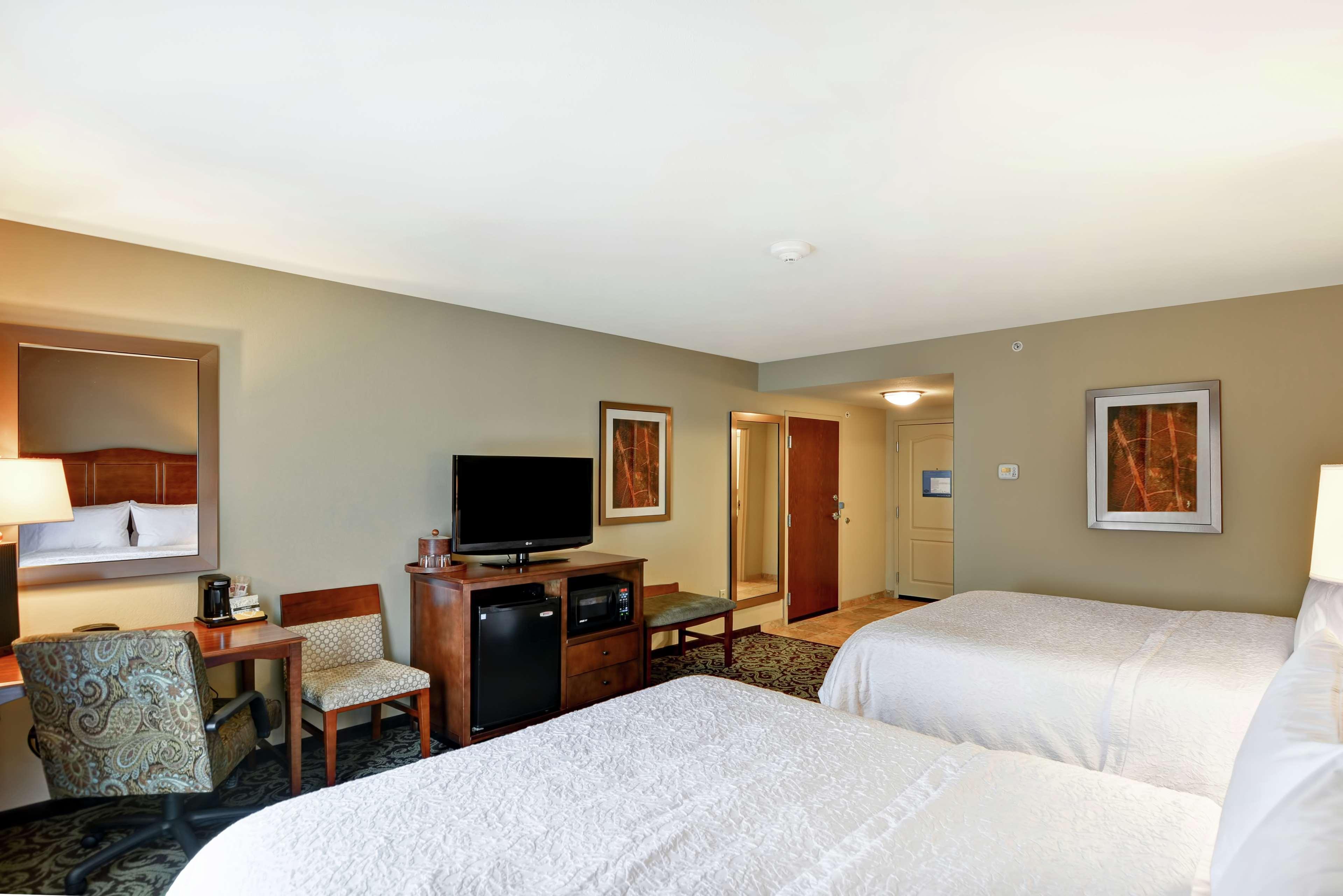 Hampton Inn And Suites New Hartford/Utica Buitenkant foto
